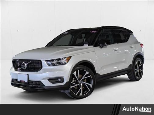2020 Volvo XC40 T5 R-Design