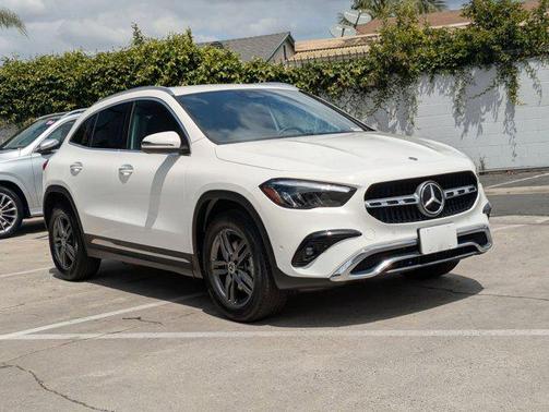 2025 Mercedes-Benz GLA 250 Base