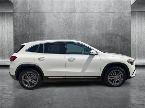 2025 Mercedes-Benz GLA 250 Base