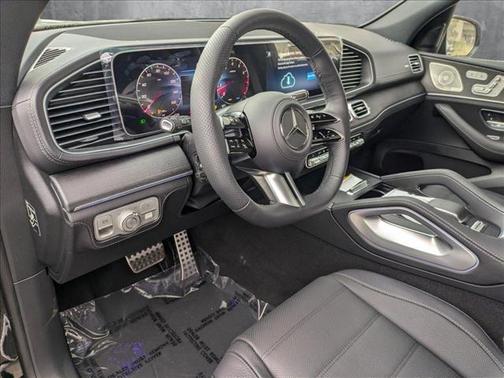 2025 Mercedes-Benz GLS 580 4MATIC