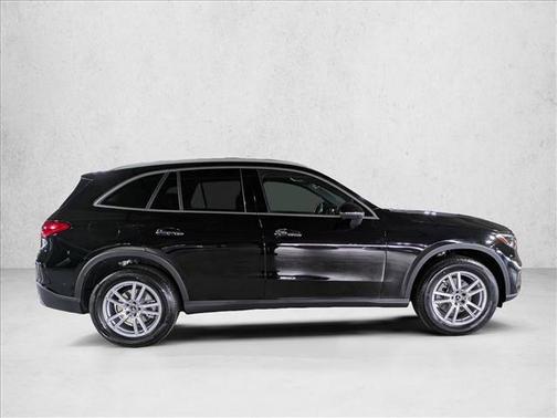 Black 2023 Mercedes-Benz GLC 300 Base
