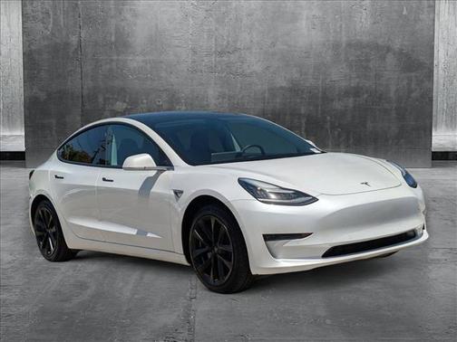 2020 Tesla Model 3 Long Range