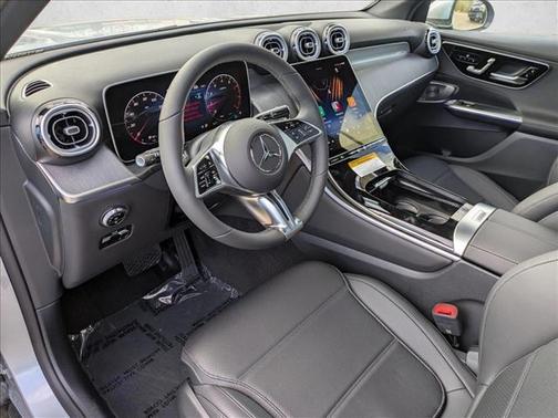 2026 Mercedes-Benz GLC 300 Base