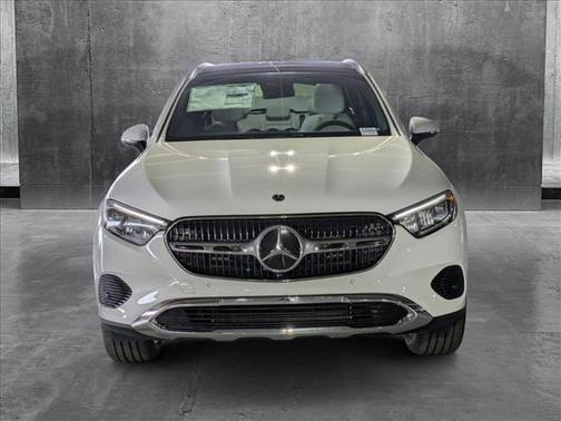 2025 Mercedes-Benz GLC 300 Base