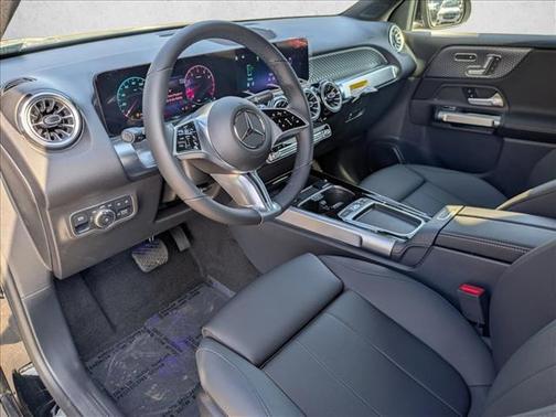 2025 Mercedes-Benz GLB 250 Base