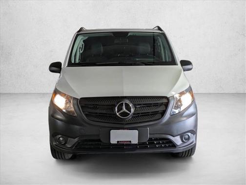 2021 Mercedes-Benz Metris Base