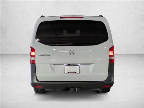 2021 Mercedes-Benz Metris Base
