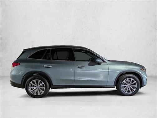 2025 Mercedes-Benz GLC 300 Base