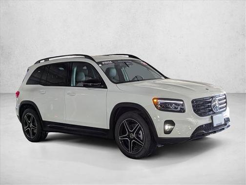 Polar White 2026 Mercedes-Benz GLB 250 Base