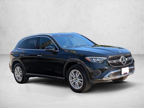 2025 Mercedes-Benz GLC 300 Base