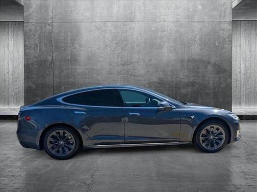 2020 Tesla Model S Long Range
