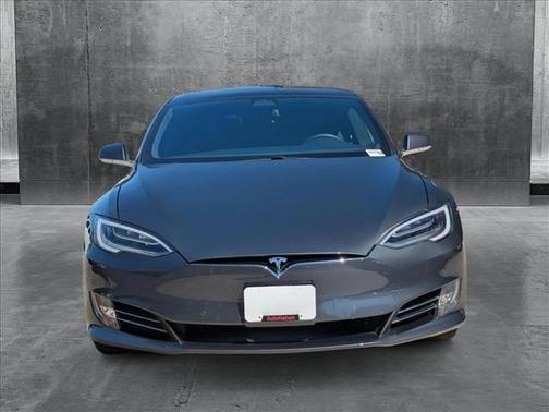 2020 Tesla Model S Long Range