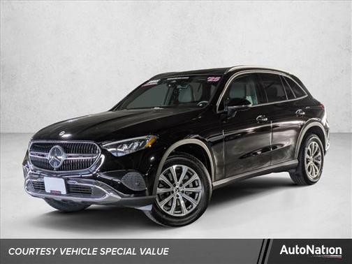 2025 Mercedes-Benz GLC 300 Base