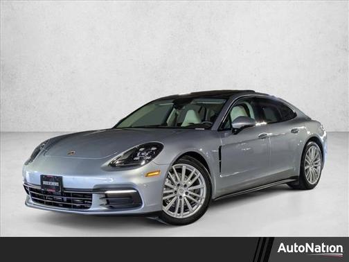 2020 Porsche Panamera 4