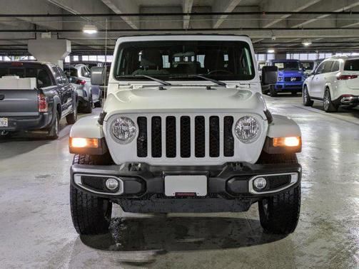 2021 Jeep Gladiator Sport S