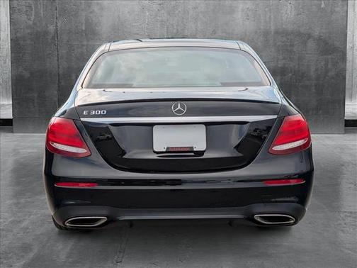 2019 Mercedes-Benz E-Class E 300