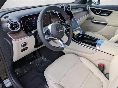 2026 Mercedes-Benz GLC 300 Base