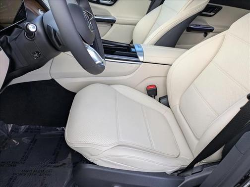 2026 Mercedes-Benz GLC 300 Base