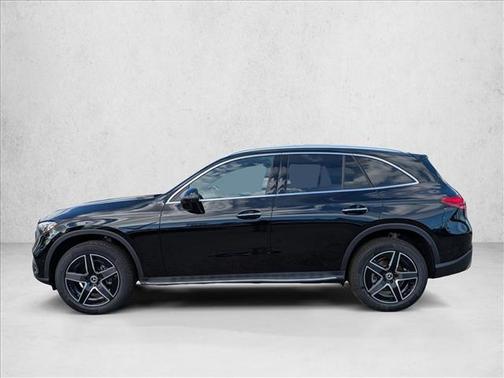 2026 Mercedes-Benz GLC 300 Base