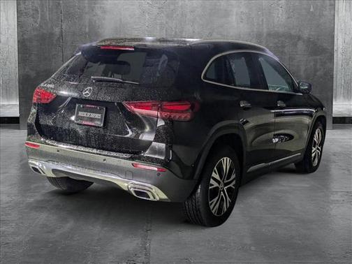 2025 Mercedes-Benz GLA 250 Base