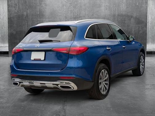 2025 Mercedes-Benz GLC 300 Base