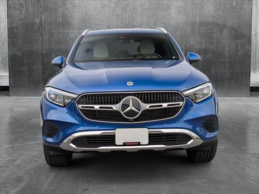 2025 Mercedes-Benz GLC 300 Base