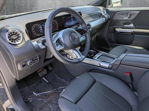 2025 Mercedes-Benz GLB 250 Base