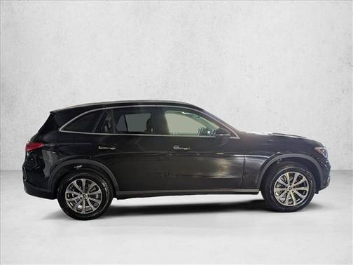 Black 2024 Mercedes-Benz GLC 300 Base