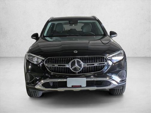 Black 2024 Mercedes-Benz GLC 300 Base