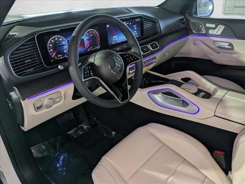 2026 Mercedes-Benz GLS 450 4MATIC
