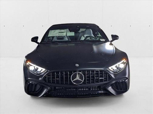 2025 Mercedes-Benz AMG SL 63 Base