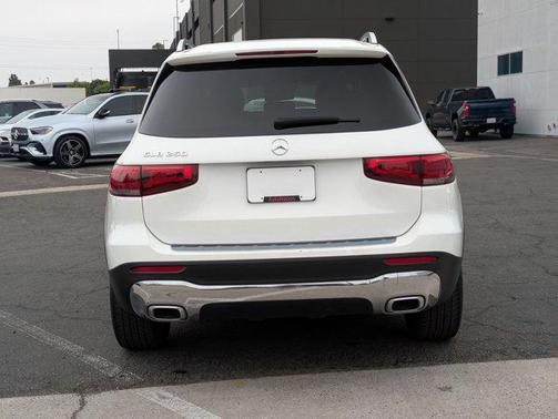 2022 Mercedes-Benz GLB 250 Base