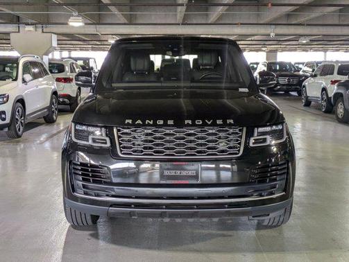 Santorini Black Me 2020 Land Rover Range Rover 3.0L V6 Supercharged HSE
