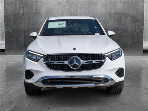 2025 Mercedes-Benz GLC 300 Base
