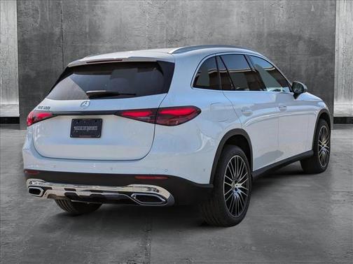 2025 Mercedes-Benz GLC 300 Base
