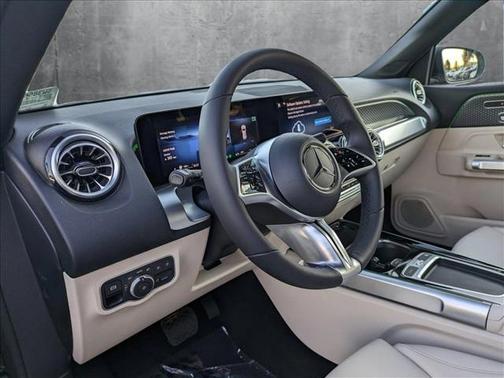 2025 Mercedes-Benz GLB 250 Base