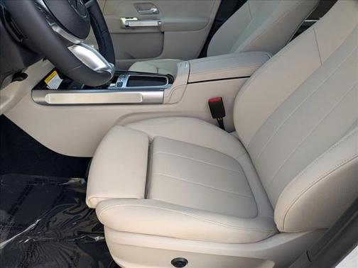 2026 Mercedes-Benz GLB 250 4MATIC