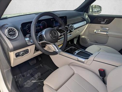 2026 Mercedes-Benz GLB 250 4MATIC