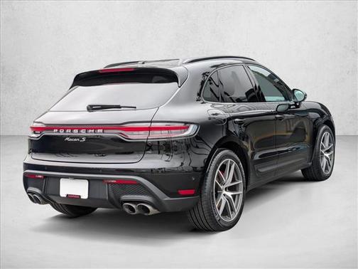 2023 Porsche Macan S