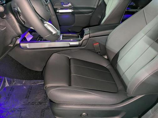 2025 Mercedes-Benz GLB 250 Base