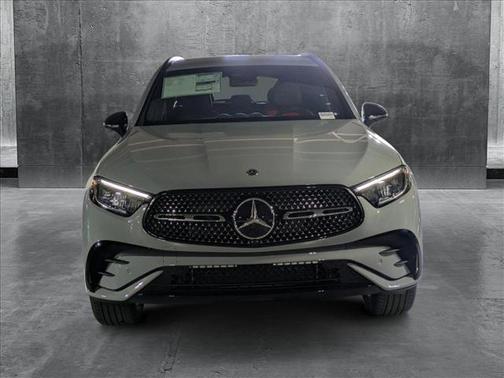 2025 Mercedes-Benz GLC 300 Base
