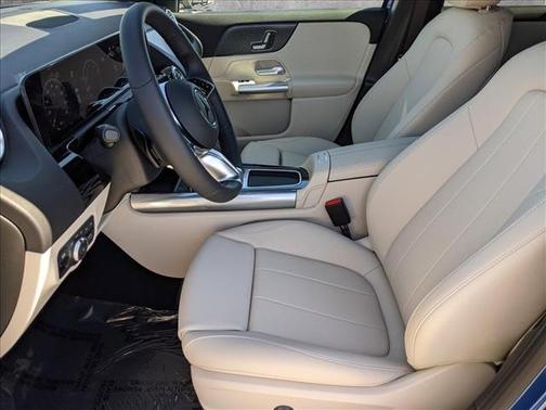 2025 Mercedes-Benz GLA 250 Base