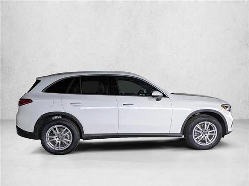 2025 Mercedes-Benz GLC 300 Base