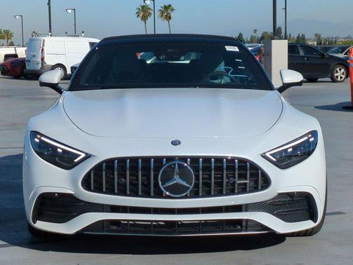 2026 Mercedes-Benz AMG SL 43 Base