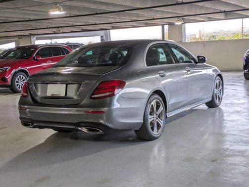 2019 Mercedes-Benz E-Class E 300