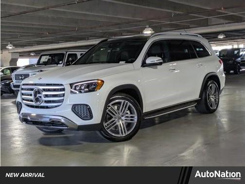 2026 Mercedes-Benz GLS 450 4MATIC