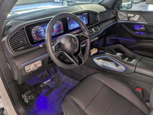 2026 Mercedes-Benz GLS 450 4MATIC