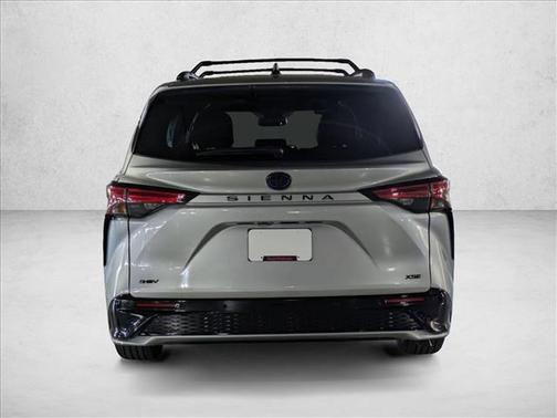 2025 Toyota Sienna XSE 7 Passenger