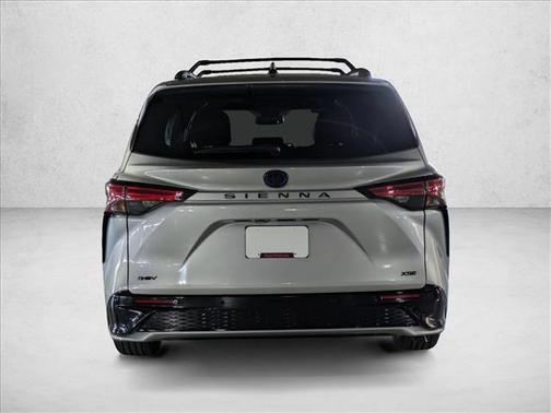 2025 Toyota Sienna XSE 7 Passenger
