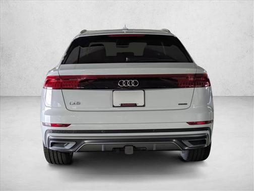 Glacier White Metallic 2023 Audi Q8 55 Premium Plus